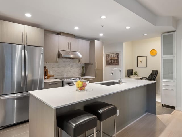 Apartment for sale in Vancouver, Vancouver West, 105 3479 Wesbrook Mall, 263148207 | Realtylink.org
