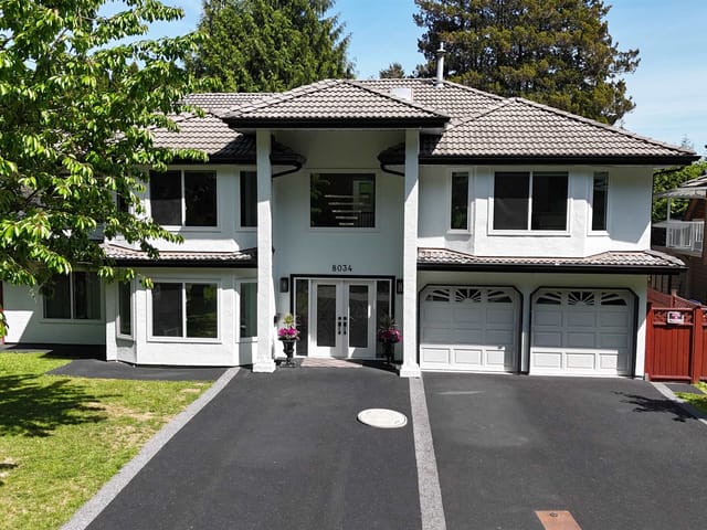House for sale in Surrey, Surrey, 8034 166 Street, 263148233 | Realtylink.org