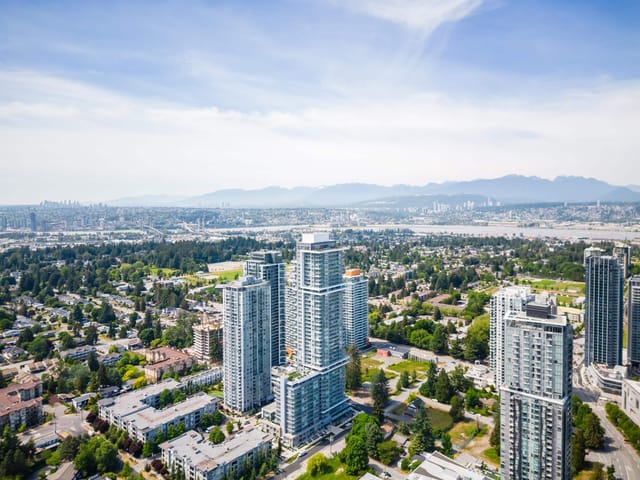 Apartment for sale in Surrey, North Surrey, 1403 13350 Central Avenue, 263148266 | Realtylink.org