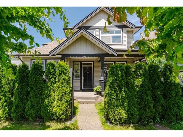 House for sale in Abbotsford, Abbotsford, 27685 Fraser Highway, 263148283 | Realtylink.org