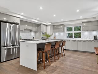 Apartment for sale in Surrey, South Surrey White Rock, 205 1160 Oxford Street, 263148286 | Realtylink.org