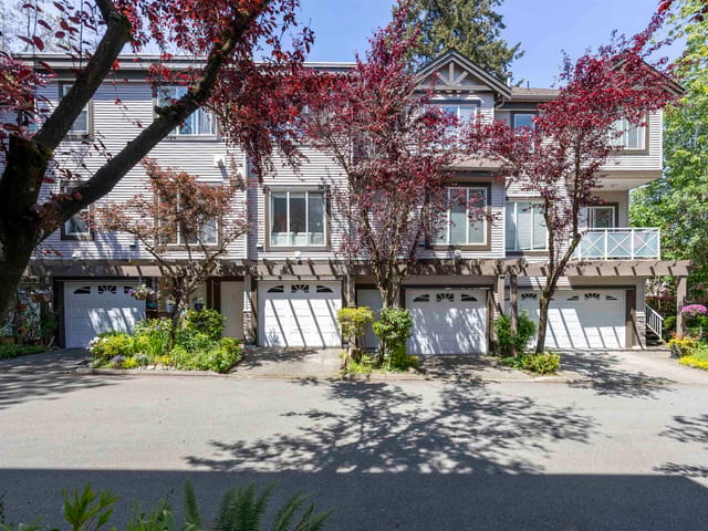Townhouse for sale in Surrey, South Surrey White Rock, 8 15133 29a Avenue, 263148298 | Realtylink.org