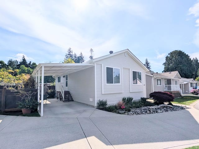 Manufactured Home for sale in Sechelt, Sunshine Coast, 109 4510 101 Highway, 263148322 | Realtylink.org