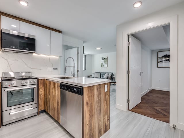 Apartment for rent in Vancouver, Vancouver West, 101 1168 Pendrell Street, 263148349 | Realtylink.org