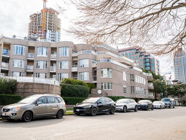 Apartment for sale in Vancouver, Vancouver West, 111 1236 W 8th Avenue, 263148391 | Realtylink.org
