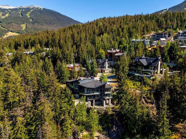 House for sale in Whistler, Whistler, 3855 Sunridge Court, 263148404 | Realtylink.org