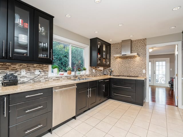 House for sale in Port Moody, Port Moody, 148 Roe Drive, 263148420 | Realtylink.org