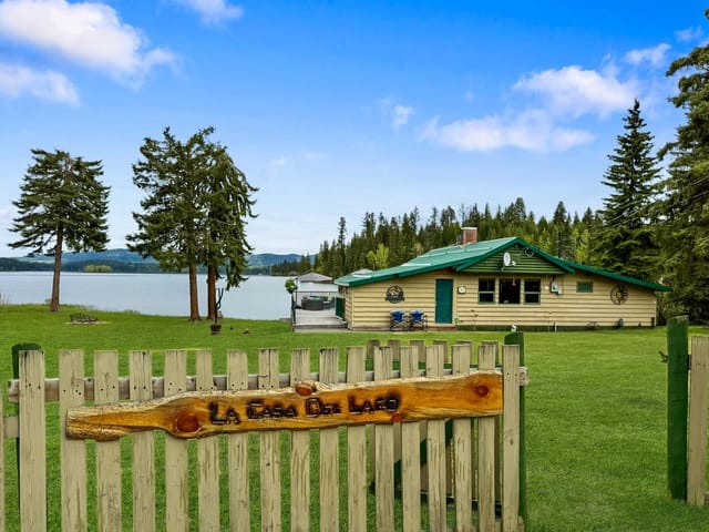 House for sale in Bridge Lake, 100 Mile House, 8147 Little Fort 24 Highway, 263148423 | Realtylink.org