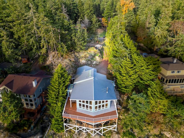 House for sale in Pender Island, Islands-Van. & Gulf, 37189 Schooner Way, 263148450 | Realtylink.org