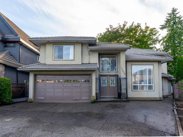 House for sale in Surrey, Surrey, 15829 87a Avenue, 263148496 | Realtylink.org