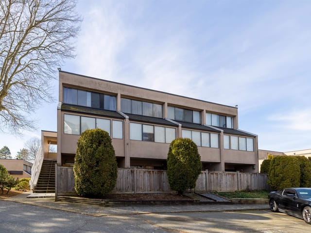 Apartment for sale in Surrey, Cloverdale, 74 17712 60 Avenue, 263148532 | Realtylink.org
