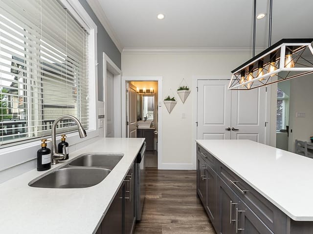Townhouse for sale in Surrey, Surrey, 7 6055 138 Street, 263148543 | Realtylink.org