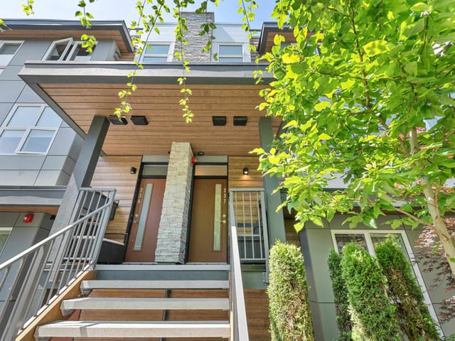 Apartment for sale in North Vancouver, North Vancouver, 237 2060 Curling Road, 263148558 | Realtylink.org