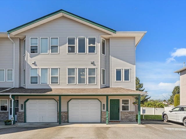 Townhouse for sale in Chilliwack, Sardis, 112 5765 Vedder Road, 263148598 | Realtylink.org