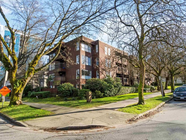 Apartment for sale in Vancouver, Vancouver West, 402 2920 Ash Street, 263148706 | Realtylink.org