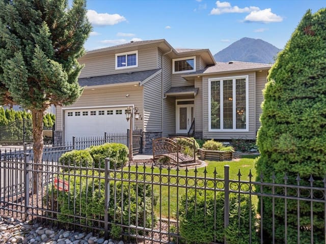 House for sale in Hope, Hope & Area, 20074 Birch Place, 263148732 | Realtylink.org