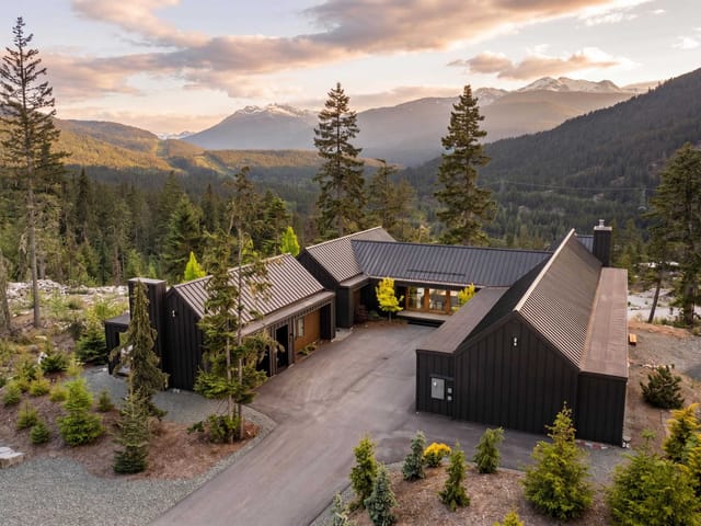 House for sale in Whistler, Whistler, 9304 Steller's Way, 263148775 | Realtylink.org