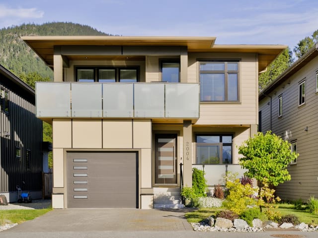House for sale in Pemberton, Pemberton, 2004 Tiyata Boulevard, 263148809 | Realtylink.org