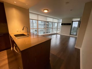 Apartment for rent in Coquitlam, Coquitlam, 2975 Atlantic Avenue, 263148865 | Realtylink.org