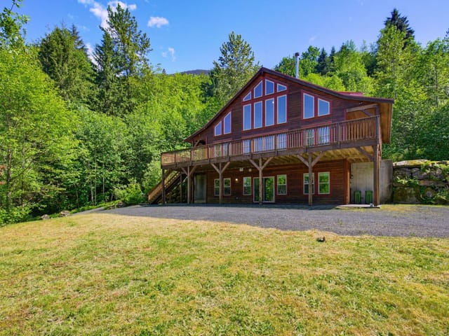 House for sale in Chilliwack, Chilliwack, 6981 Marble Hill Road, 263148893 | Realtylink.org