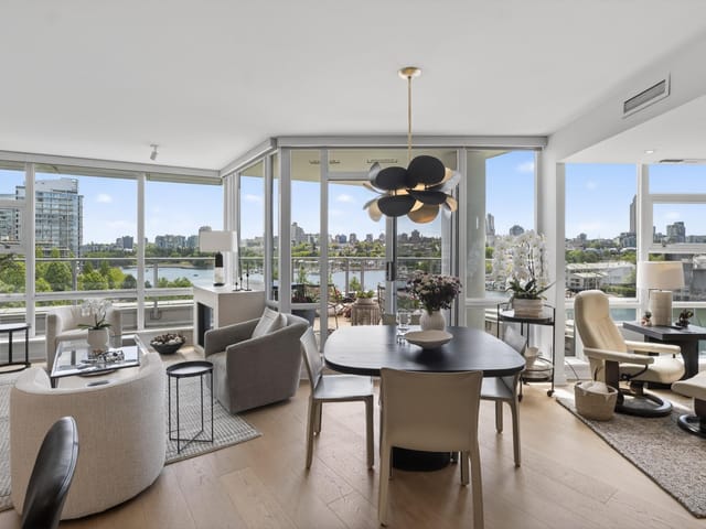 Apartment for sale in Vancouver, Vancouver West, 801 633 Kinghorne Mews, 263148957 | Realtylink.org