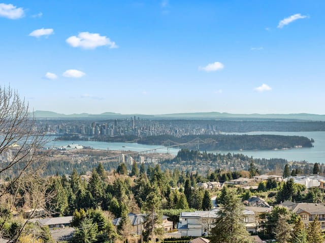 House for sale in West Vancouver, West Vancouver, 1114 Millstream Road, 263148963 | Realtylink.org