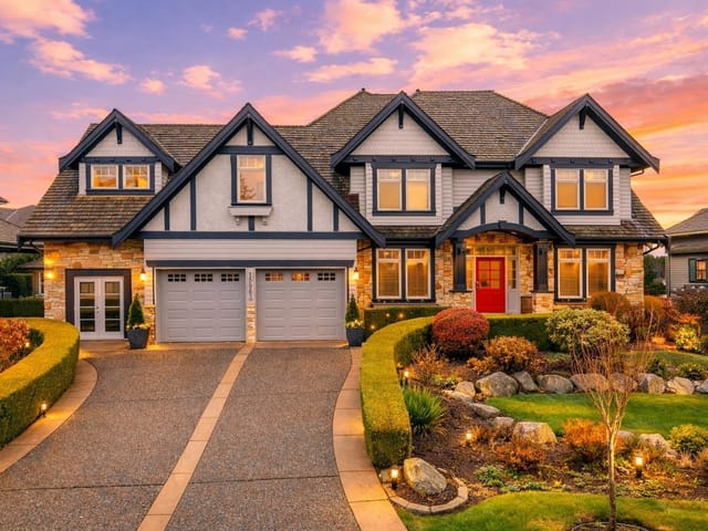 House for sale in Surrey, South Surrey White Rock, 15963 Devonshire Drive, 263149001 | Realtylink.org