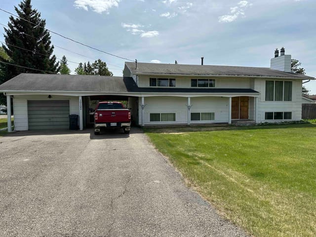 House for sale in Hudsons Hope, Fort St. John, 10102 Paquette Avenue, 263149064 | Realtylink.org