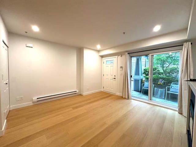 Apartment for sale in Surrey, North Surrey, 81 13239 Old Yale Road, 263149067 | Realtylink.org