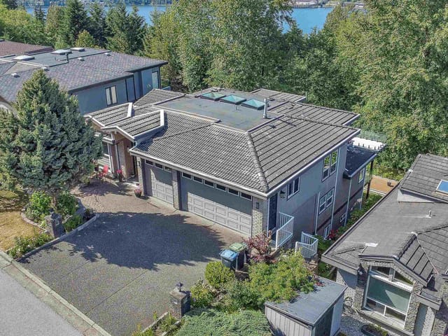 House for sale in Port Moody, Port Moody, 13 Shoreline Circle, 263149152 | Realtylink.org