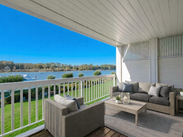 Apartment for sale in Delta, Ladner, 213 6263 River Road, 263149170 | Realtylink.org