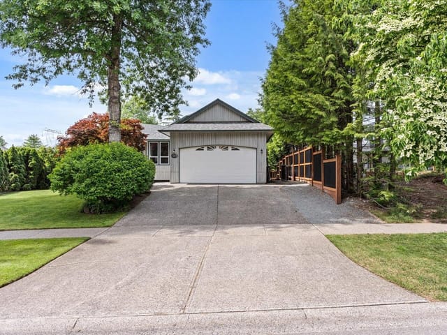 House for sale in Rosedale, East Chilliwack, 10303 Royalwood Boulevard, 263149180 | Realtylink.org