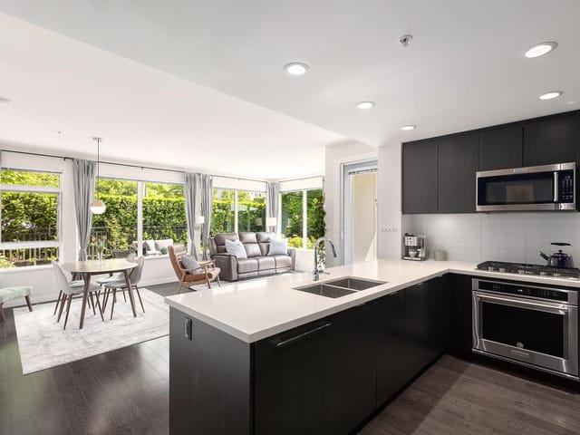 Apartment for sale in North Vancouver, North Vancouver, 120 255 W 1st Street, 263149257 | Realtylink.org