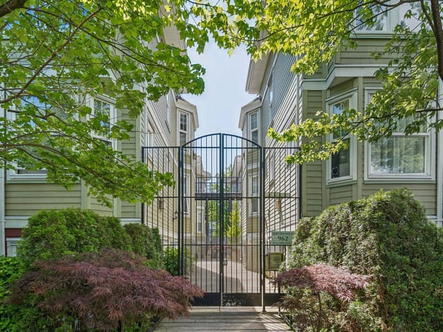 Townhouse for sale in Vancouver, Vancouver West, 305 962 W 16th Avenue, 263149260 | Realtylink.org