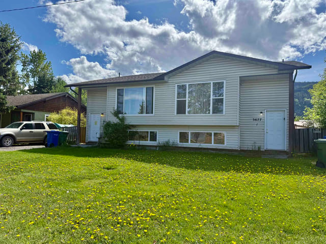 Duplex for sale in Smithers, Smithers And Area, 3677 First Avenue, 263149264 | Realtylink.org
