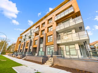 Apartment for sale in Surrey, South Surrey White Rock, 101 15353 17 Avenue, 263149266 | Realtylink.org