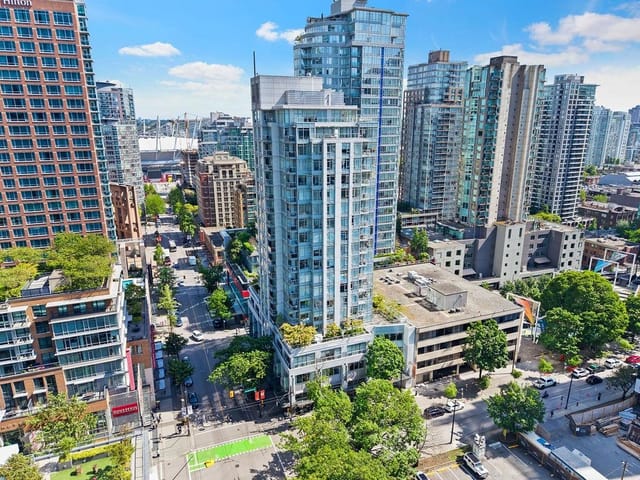 Apartment for sale in Vancouver, Vancouver West, 607 480 Robson Street, 263149320 | Realtylink.org