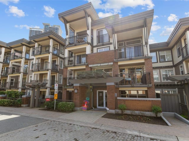 Apartment for sale in Burnaby, Burnaby North, 204 4728 Brentwood Drive, 263149351 | Realtylink.org