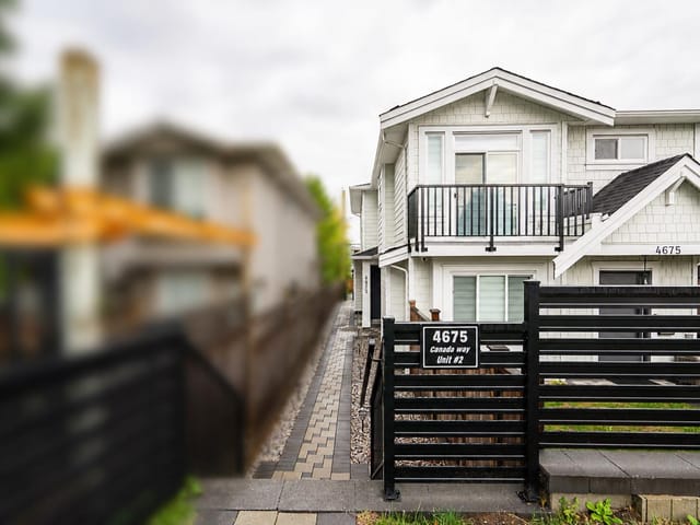 1/2 Duplex for sale in Burnaby, Burnaby North, #2 4675 Canada Way, 263149413 | Realtylink.org