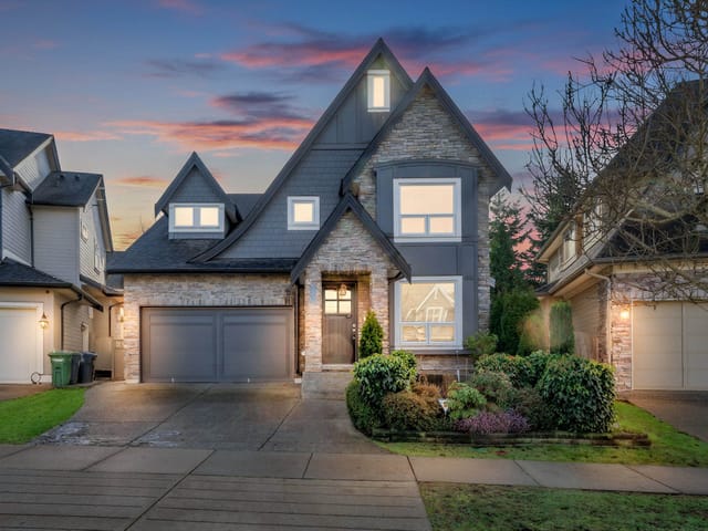 House for sale in Surrey, South Surrey White Rock, 16238 25 Avenue, 263149489 | Realtylink.org