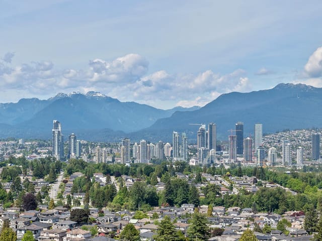 Apartment for sale in Burnaby, Burnaby South, 2001 5645 Barker Avenue, 263149504 | Realtylink.org