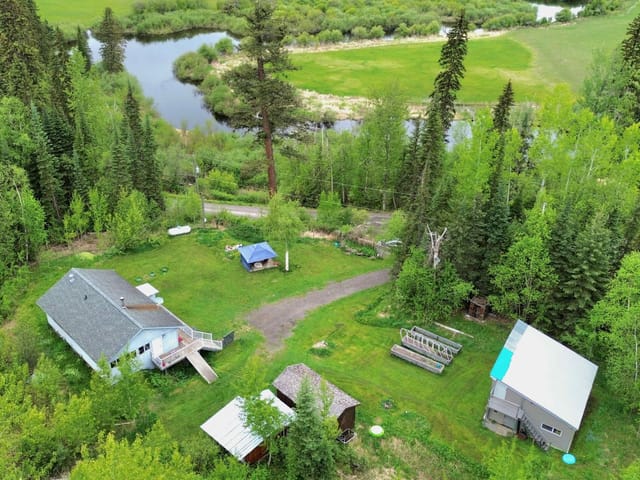 House for sale in Canim Lake, 100 Mile House, 2261 Eagle Creek Road, 263149535 | Realtylink.org
