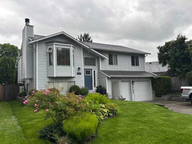 House for sale in Langley, Langley, 9242 209a Crescent, 263149585 | Realtylink.org