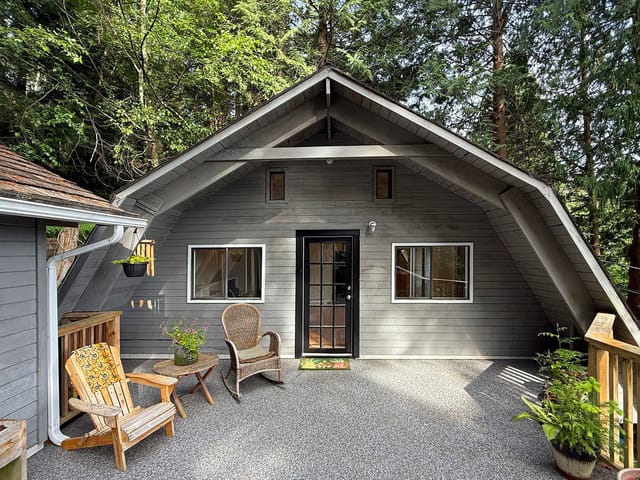 House for sale in Bowen Island, Bowen Island, 709 Windjammer Road, 263149589 | Realtylink.org