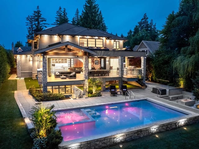 House for sale in Surrey, South Surrey White Rock, 14073 34a Avenue, 263149604 | Realtylink.org