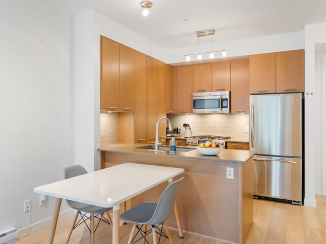 Apartment for sale in New Westminster, New Westminster, 109 215 Brookes Street, 263149614 | Realtylink.org