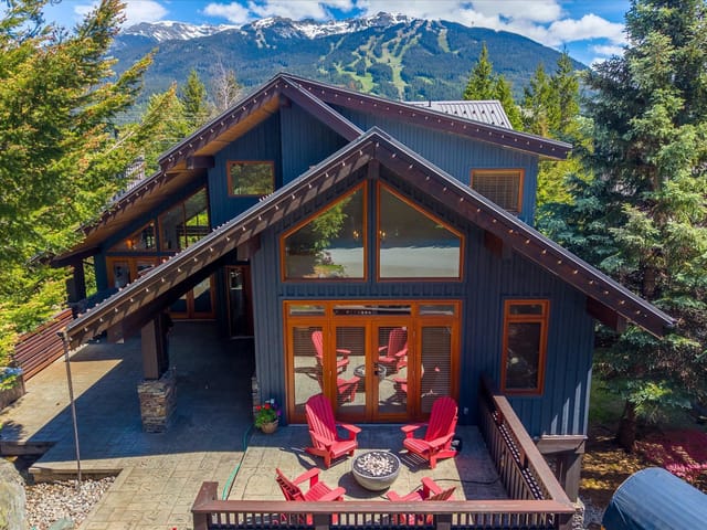 House for sale in Whistler, Whistler, 6260 Bishop Way, 263149635 | Realtylink.org