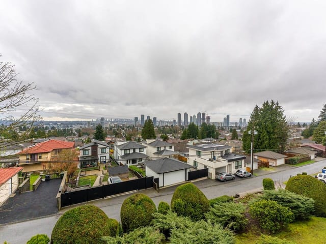 Apartment for sale in Burnaby, Burnaby North, 307 5340 Hastings Street, 263149694 | Realtylink.org