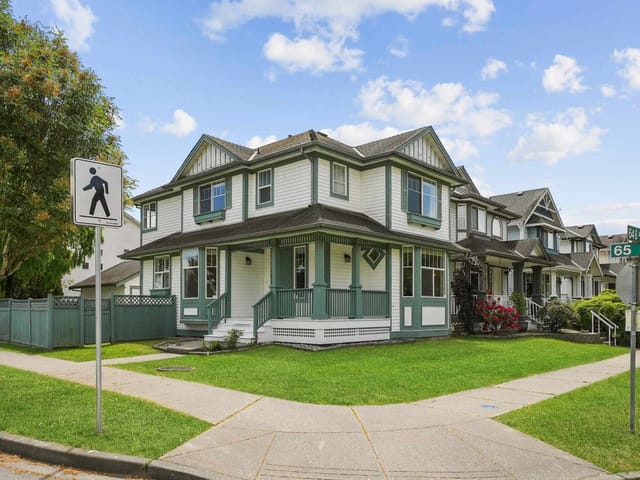 House for sale in Surrey, Cloverdale, 18568 64b Avenue, 263149776 | Realtylink.org