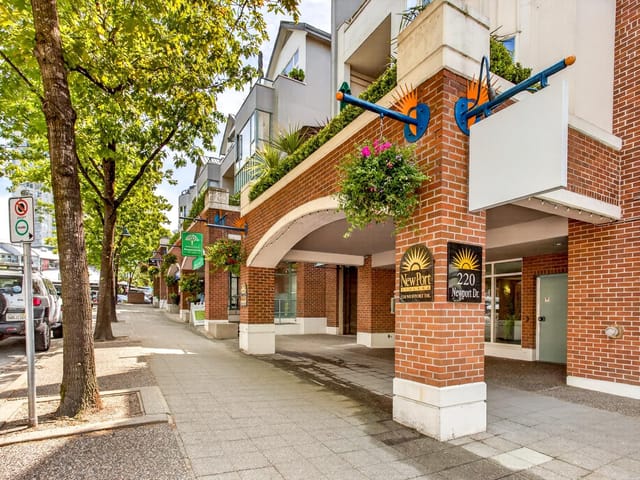 Apartment for sale in Port Moody, Port Moody, 409 220 Newport Drive, 263149800 | Realtylink.org